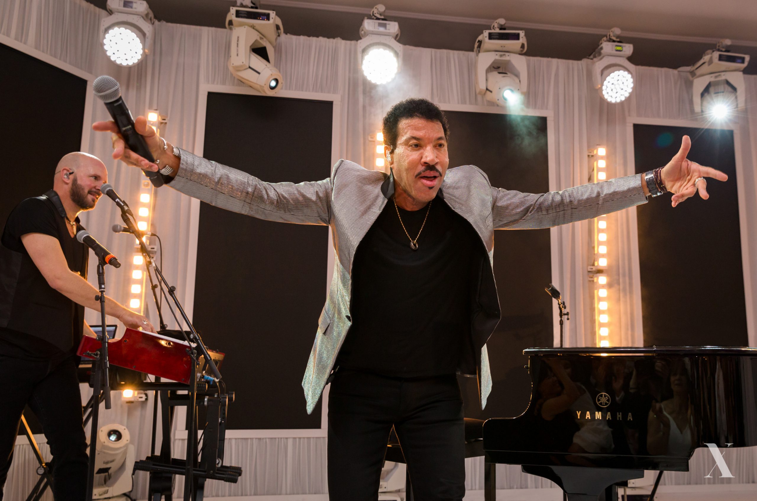 Book Lionel Richie for a Private Party | X Music Agency